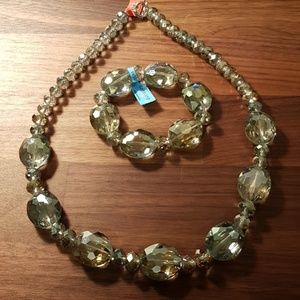 Glass necklace and bracelet kalifano Alexander